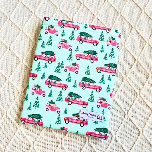 Holiday Travelers Book Sleeve