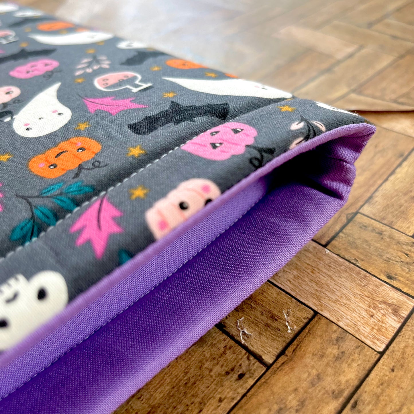Grinning Ghosts Book Sleeve