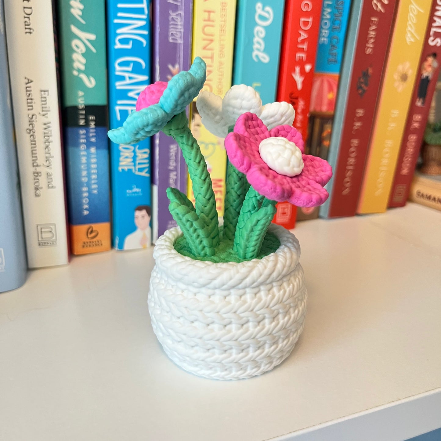 Potted Daisies Book Shelf Decor