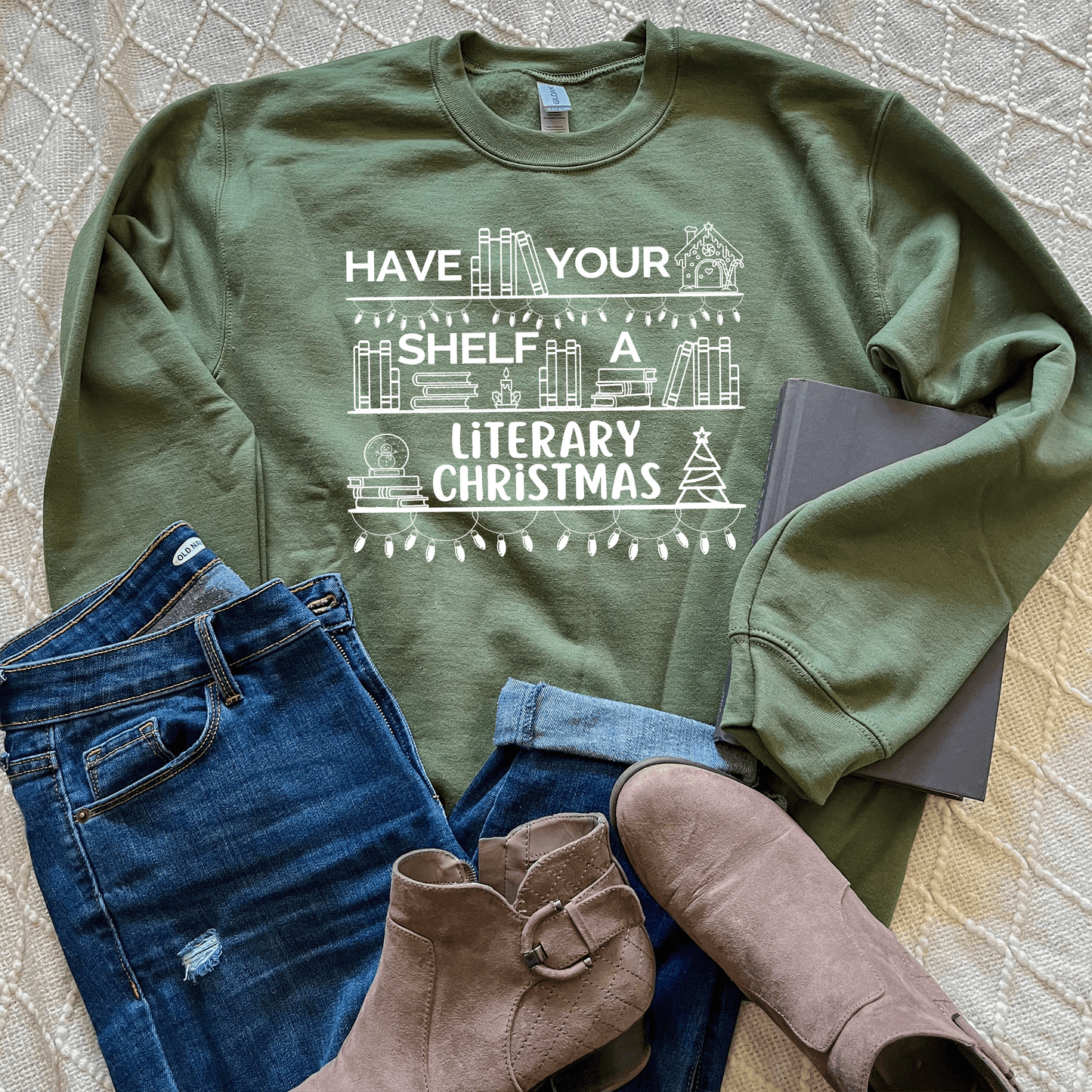 Have your Shelf a Literary Christmas Apparel