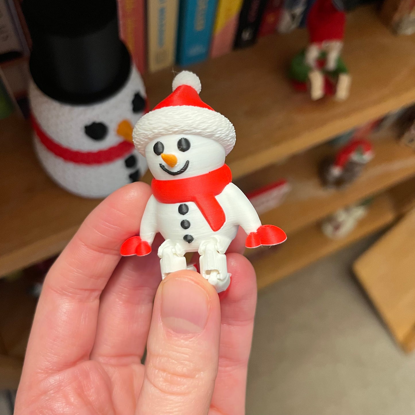 Oopsie Snowman Book Shelf Buddy