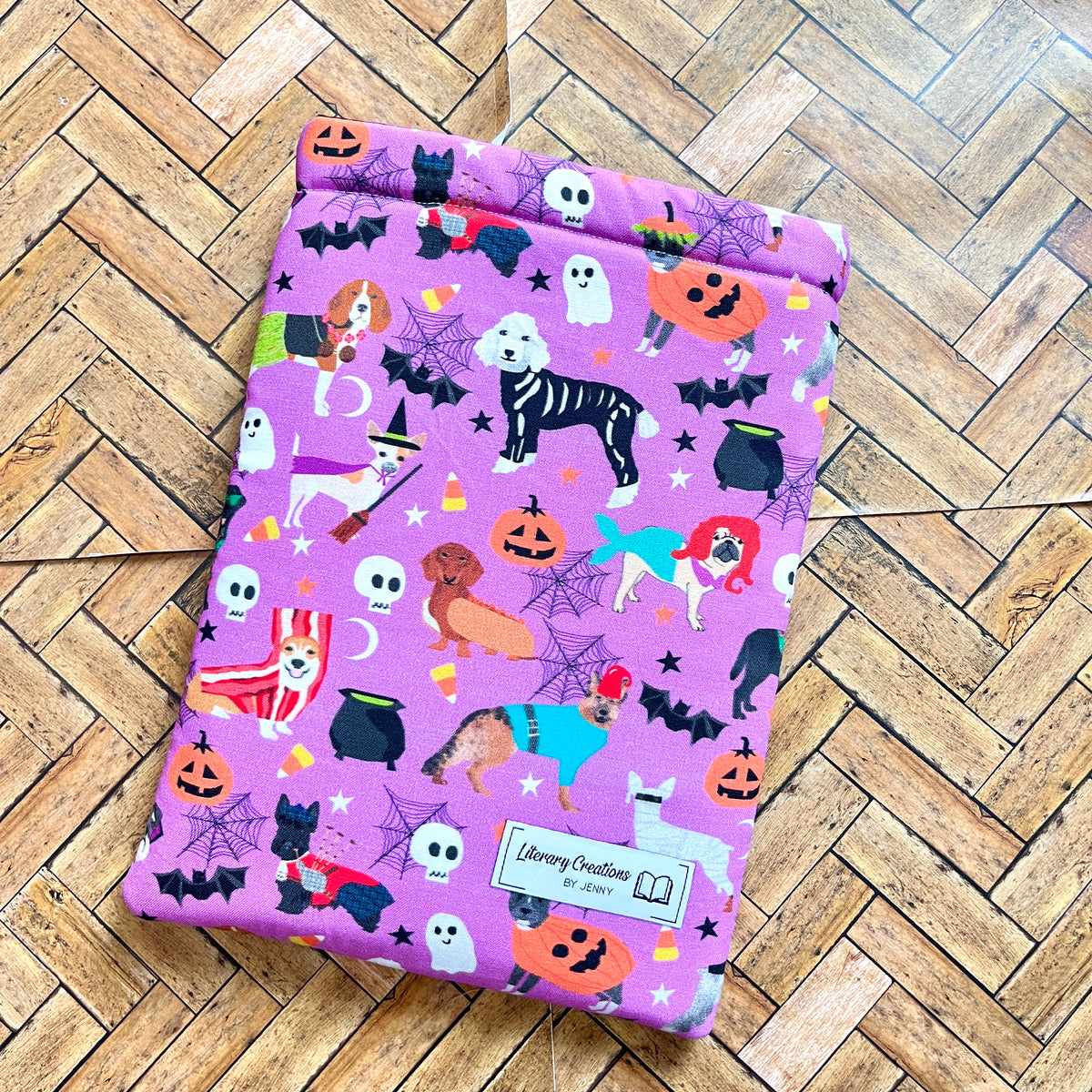 Costumed Pups Sleeve